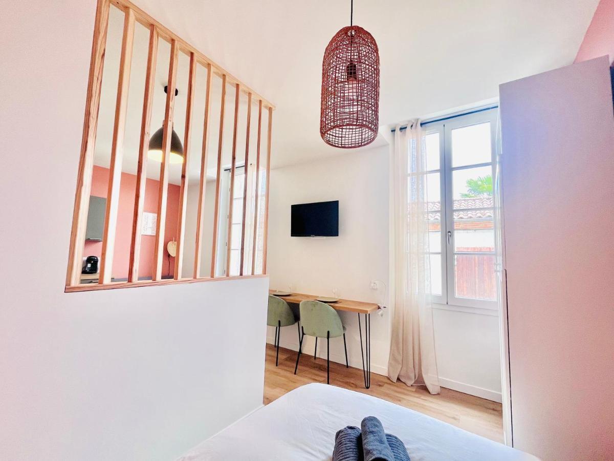 Le Quai 3 - Studio Neuf Lumineux Calme - Clim - Wifi - Gare A 200M Agen Exteriör bild
